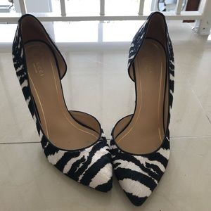 Gucci Shoes - 100% authentic Gucci Noah stiletto shoes size 41 Gucci Shoes - 100% authentic Gucci Noah stiletto shoes size 41